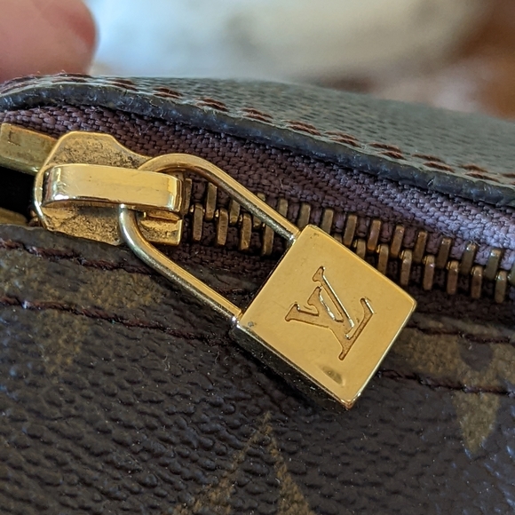 Louis Vuitton Speedy 30 Canvas Monogram Hand Bag - Picture 11 of 11
